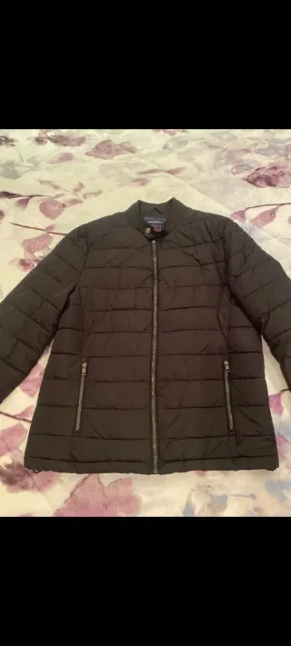 Abrigo enguatado negro talla M