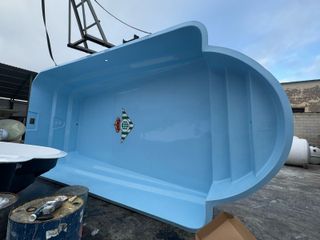 Piscina de poliéster Coliseum 7,50 x 3,50