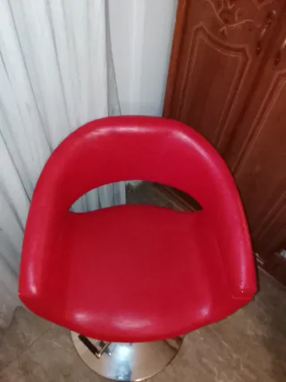 Silla Peluquería Roja Hidráulica Moderna
