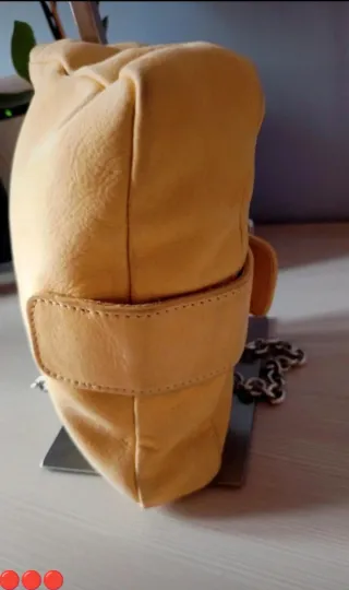 Borsetta Madeleine Vera Pelle Gialla