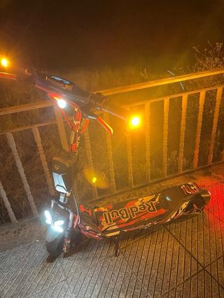 Patinete eléctrico Segway ZT3 Pro Red Bull