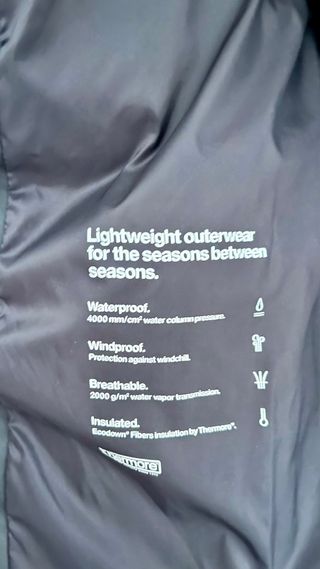 Chaqueta Rains impermeable negra