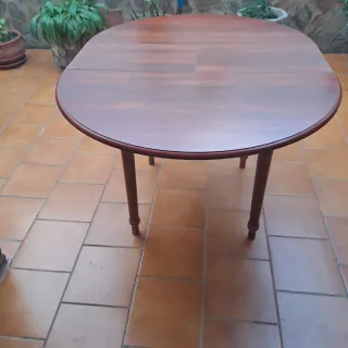 Mesa comedor redonda extensible madera