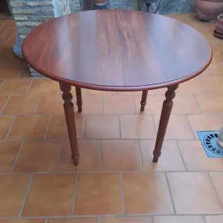 Mesa comedor redonda extensible madera