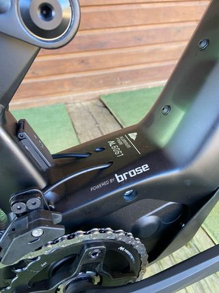 Bicicleta Eléctrica Hercules Nos FS 1.1