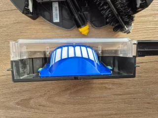 iRobot Roomba con base y filtros