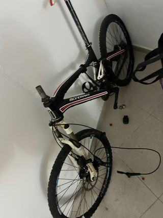 Bicicleta Mondraker sin manillar sr suntour