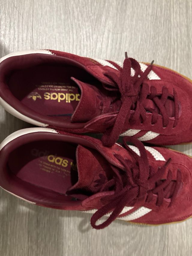 Tenis Adidas Rojos y Blancos