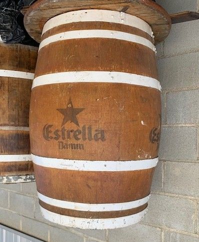 Pack 8 Barricas de Madera Estrella Damm