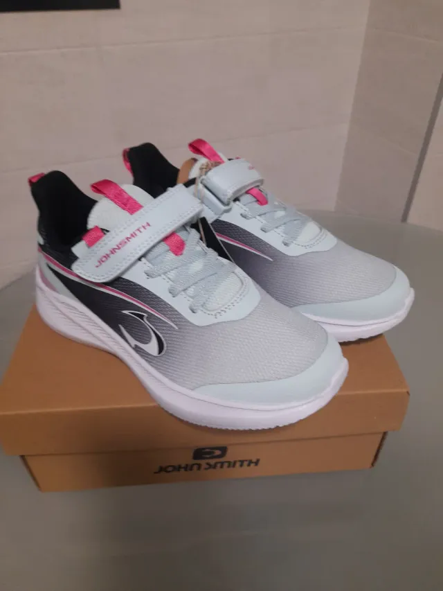 Zapatillas niña John Smith Talla 33
