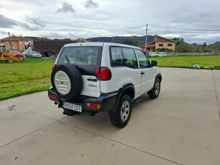 Nissan Terrano II 2003