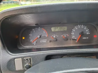 Nissan Terrano II 2003