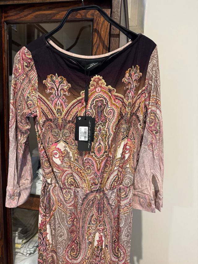 Vestido nuevo marca J. Simorra Talla 38,