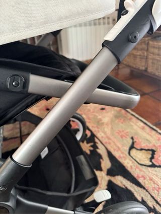 Carrito Bugaboo Fox 3 Silla y Capazo