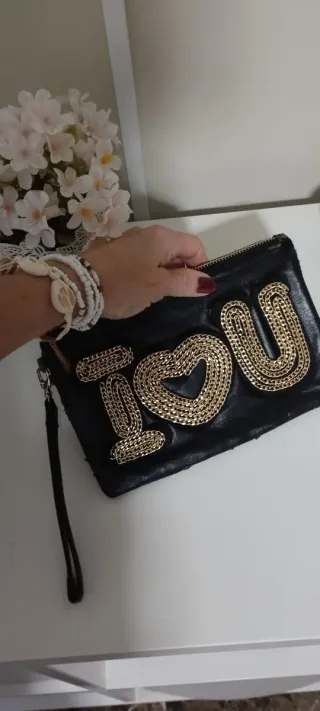 Bolso Negro I Love You Dorado,Lola Casademunt.