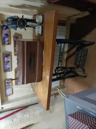 Máquina de coser antigua