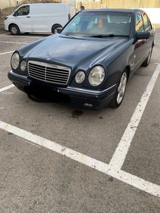 Mercedes-Benz E430 1998