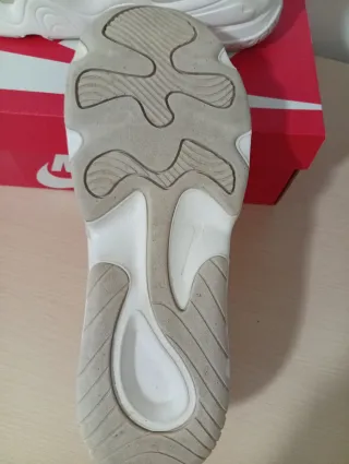 Zapatillas Nike Tech Hera Hombre Beige/Blanco