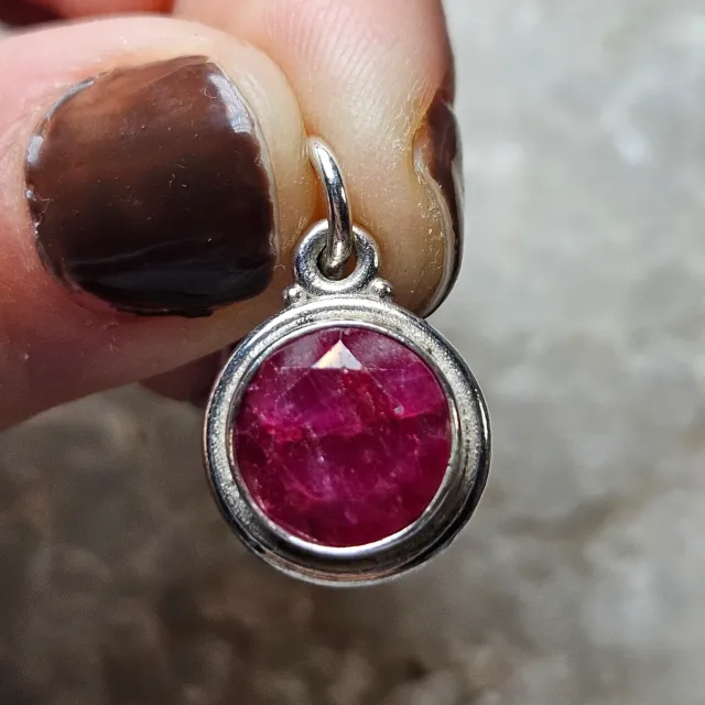 Colgante Plata 925 y Rubí