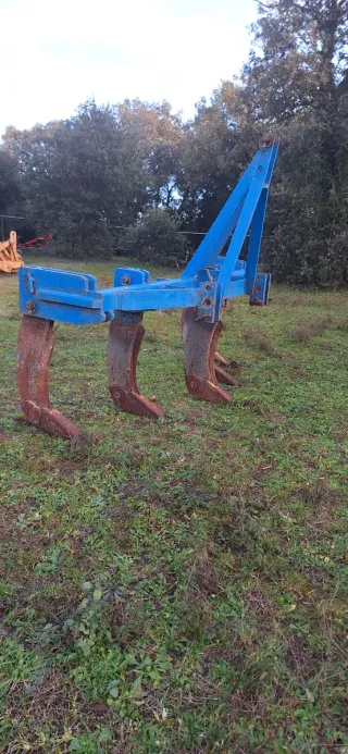 Subsolador para tractor