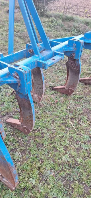 Subsolador para tractor
