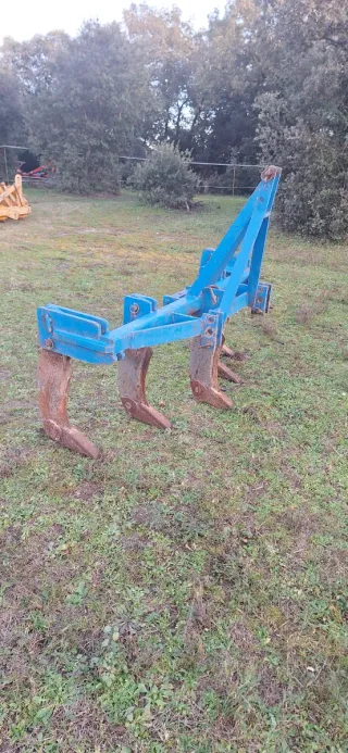 Subsolador para tractor