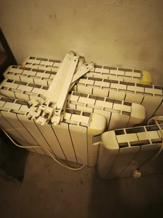 Radiador Equation Plus 12 lamas progr.electrico, 1