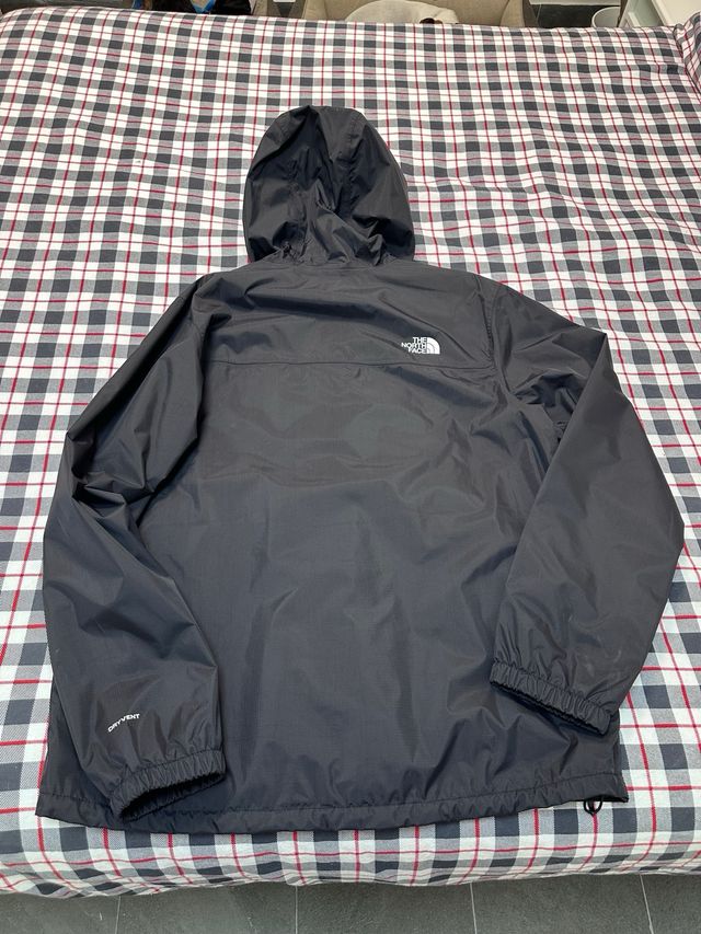 Chaqueta The North Face DryVent Negra