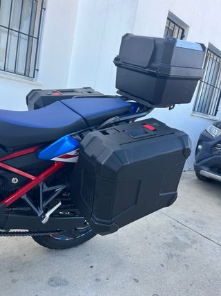 Honda Africa Twin DCT 2023