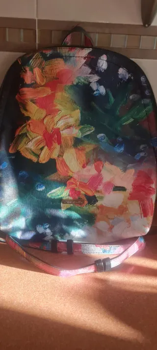 Mochila Desigual floral