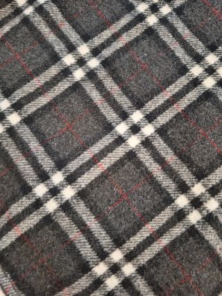 Poncho/Capa gris de cuadros mujer cuello cerrado