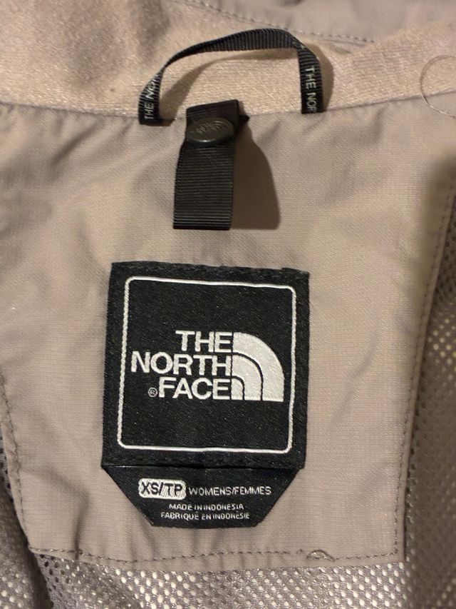 Cortavientos The North Face Gris XS mujer