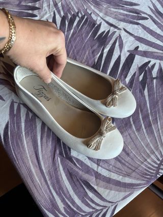 Zapatos comunión niña Tizzas lazo strass