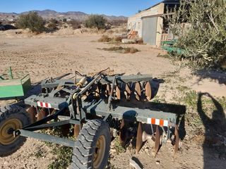 Grada de discos agrícola