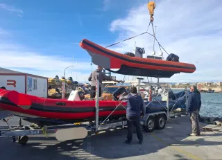 Remolque Náutico Zodiac Laser Vela