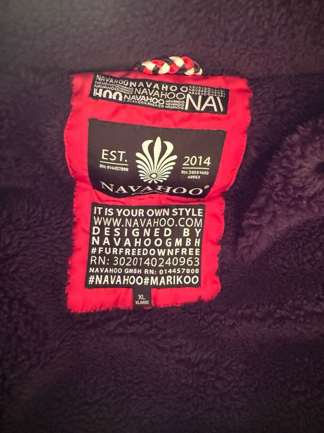 Anorak NAVAHOO mujer. Está nuevo . Talla XL (42)