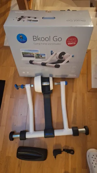 Rodillo Bkool Go Ciclismo y Simulador inteligente