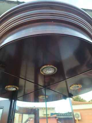 Vitrina Esquinera Madera y Cristal