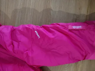 Peto de esquí rosa. Talla 3-4 años.