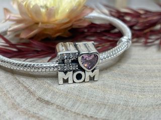 ✨ Charm I Love Mom (mamá)