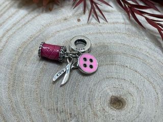 ✨Charm Trio Botón, Hilo, Tijeras