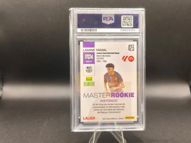 Lamine Yamal Rookie #423 PSA 9