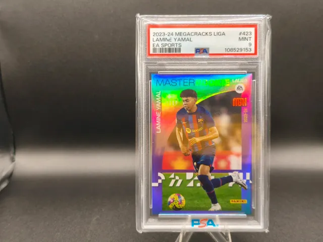 Lamine Yamal Rookie #423 PSA 9