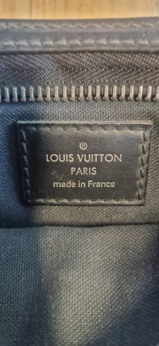 Bolso bandolera Louis Vuitton negro original