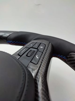 Volante Carbono BMW G20 G32 G34 X5 X4 G05 G06