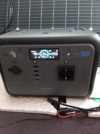 Estación de energía Oukitel P800 + Panel Solar 80W