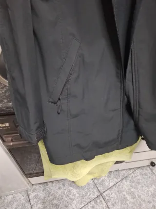 Cazadora impermeable forrada mujer