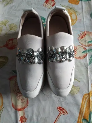 Scarpe donna bianche con strass