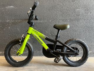 Bicicleta Specialized Hotrock Infantil