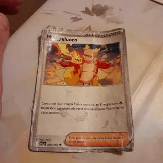 Carta Allenatore Magiafuoco Pokémon